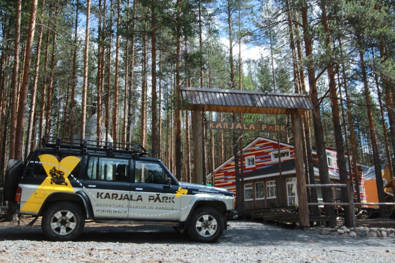 фотографии отеля на karjala park. карелия парк karjala park. карьяла парк петрозаводск. карьяла парк хаски. трэвел-хижина в karjala park.